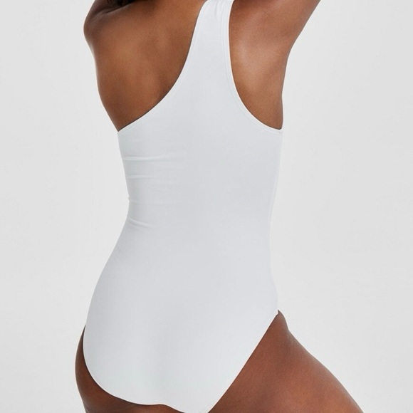 NWT MICHAEL Michael Kors
Embellished One-Shoulder Underwire One-Piece Swimsuit - Picture 2 of 5